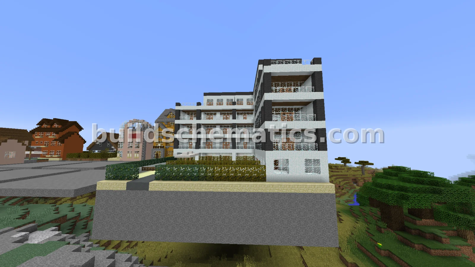 Spacious Apartment Building With Garage