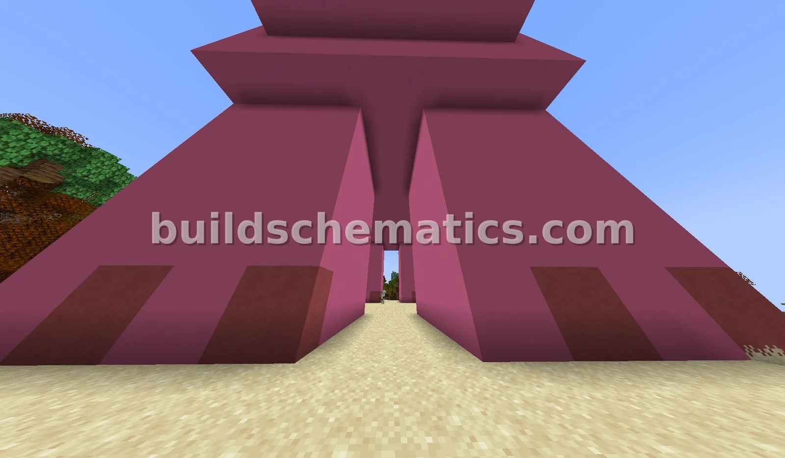 Large Vanilla Pig House — view 3